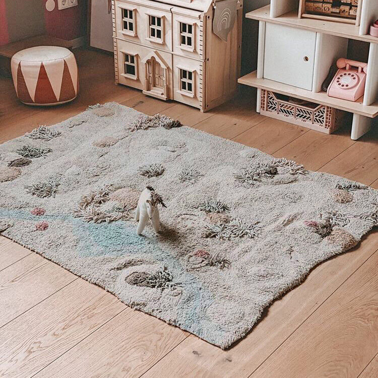 Washable play rug Path of Nature